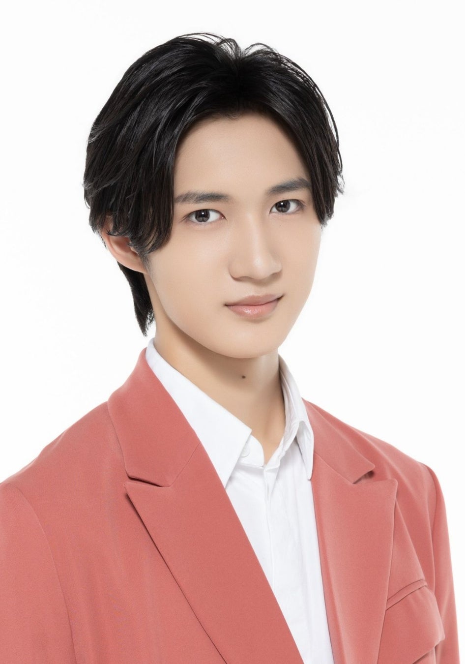 日向志音役・中川月碧